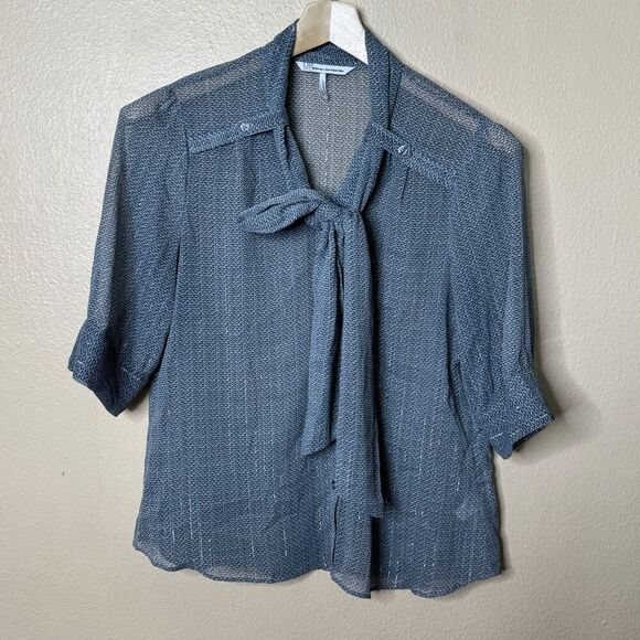 French Connection Shirt Women's Large Gray Spotted Sheer Blouse Short Sleeve - Picture 1 of 11